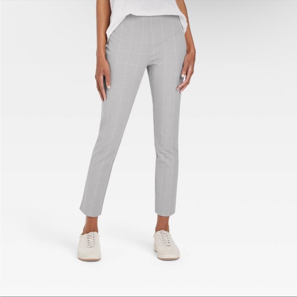 High-Rise Slim Fit Ankle Pants